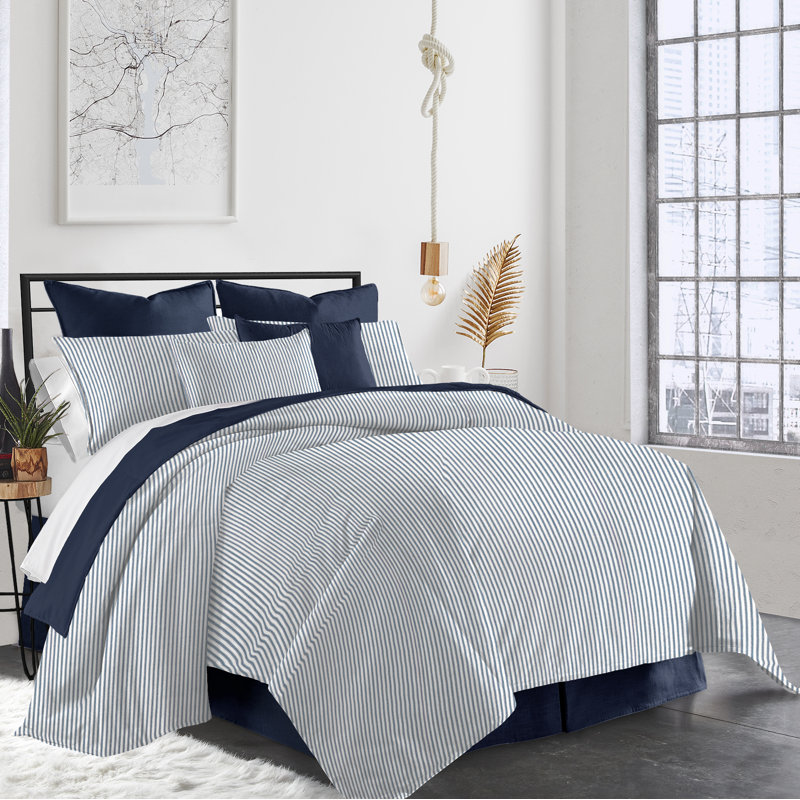 Ensemble de housse de couette Gesto, Housse de couette double + 2 taies décoratives +, Blanc / Bleu marine