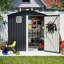 Remise de rangement extérieure en métal noir 6 pi x 4 pi, coffre à outils utilitaire pour patio de jardin, avec serrure et fenêtre transparente, grande capacité, rangement rapide sur la pelouse, espace de porte verrouillable, espace facile