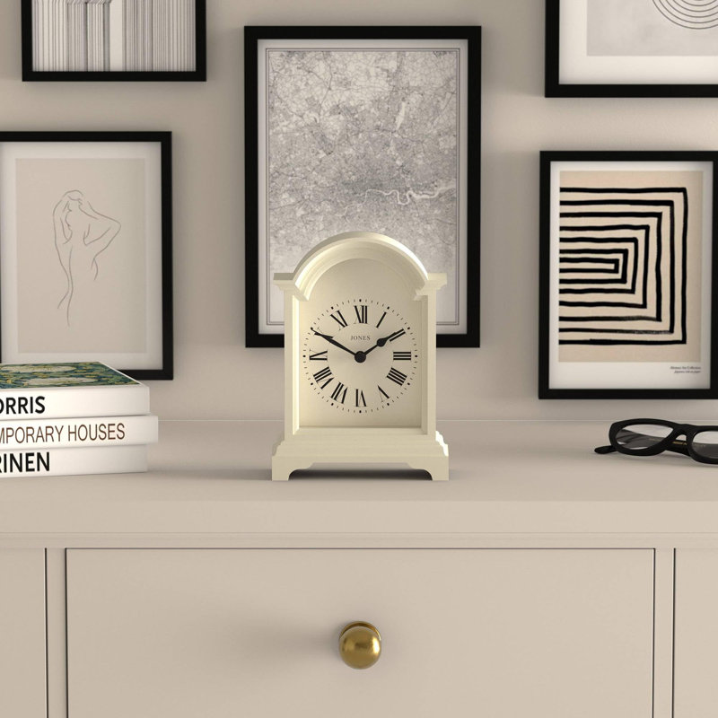Roman Numeral Plastic / Acrylic Quartz Movement / Crystal Tabletop Clock, Cream