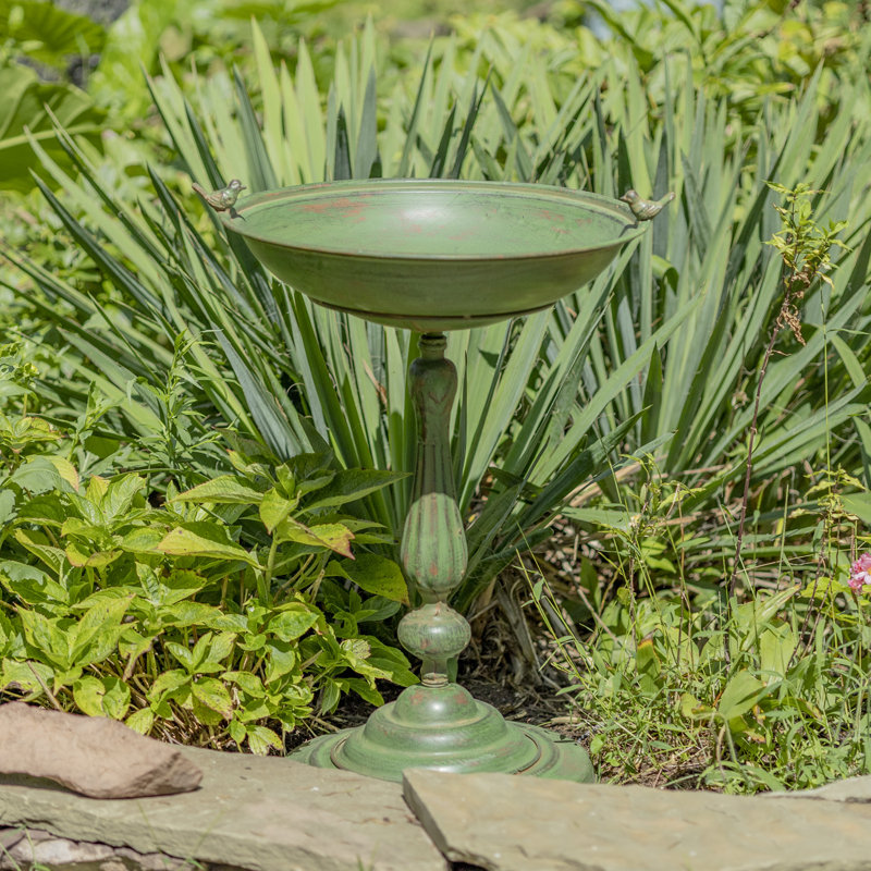Bobra Iron Birdbath, Green