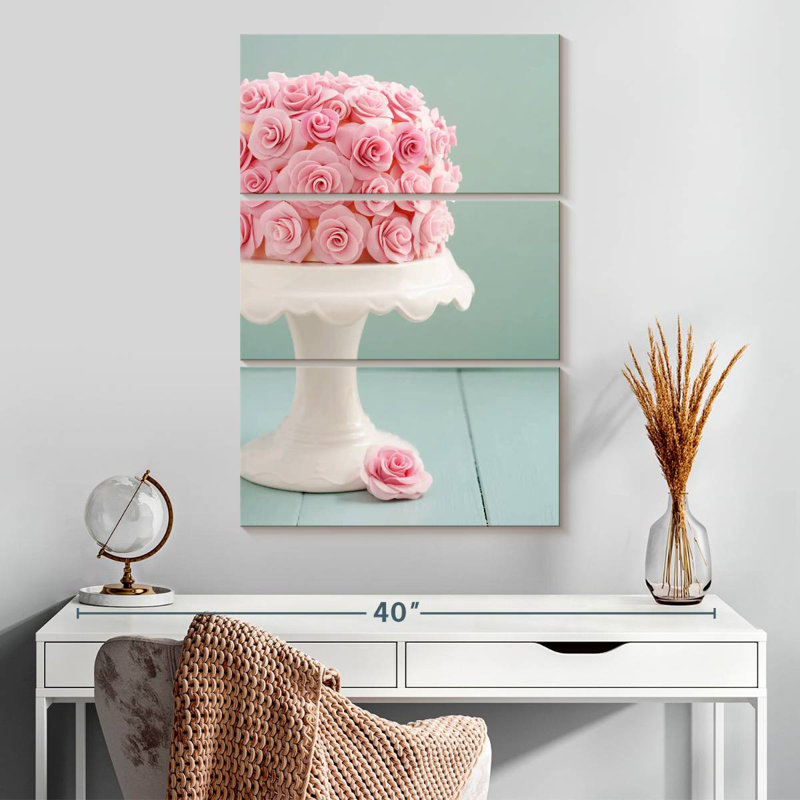 Gâteau d'anniversaire Yarlin Rose, H 32 po x l 20 po