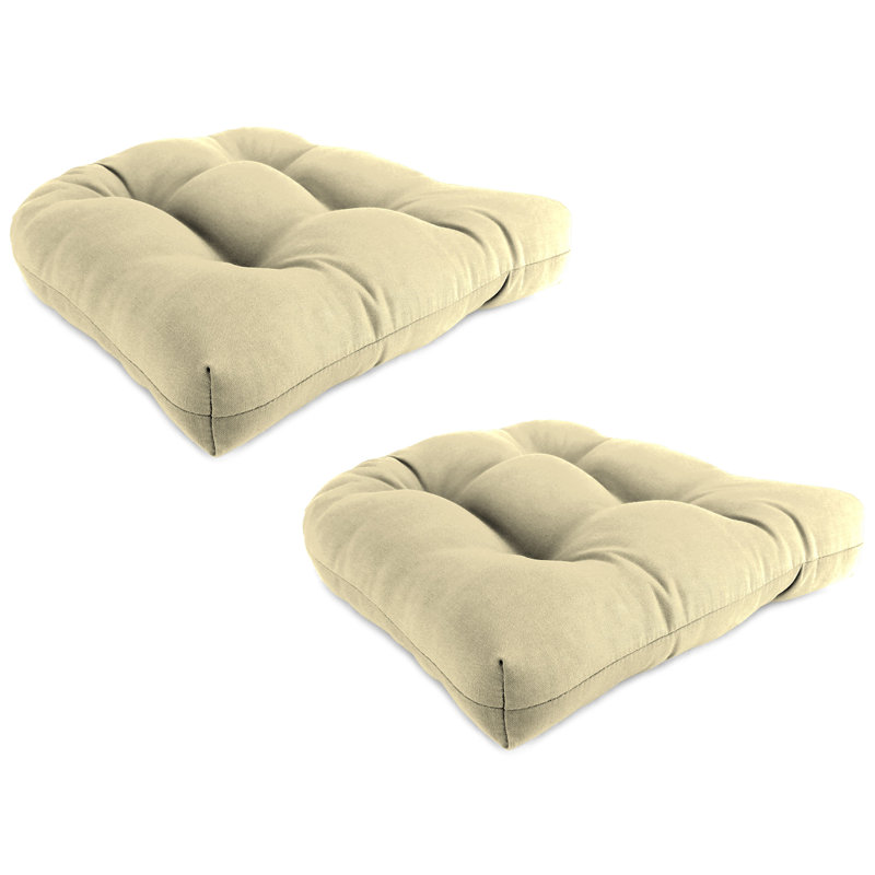 19" x 19" Contoured Outdoor Wicker Seat Cushion (Set of 2)