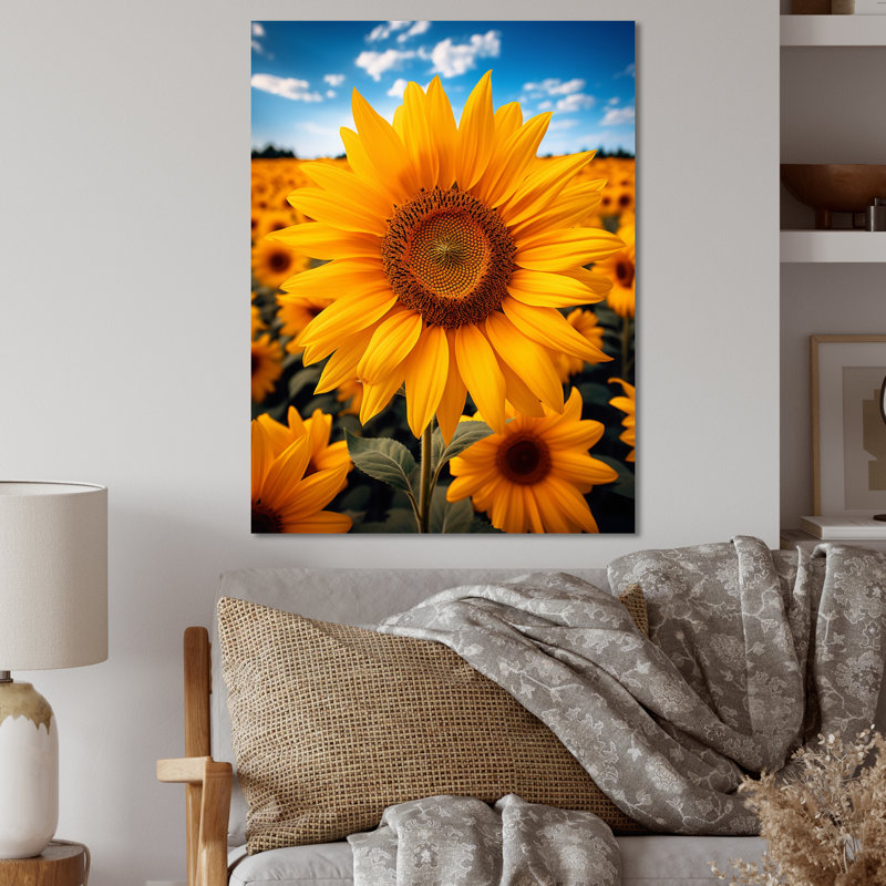 Tournesols jaunes dansant III - art mural floral et botanique en métal, H 32 po x l 16 po x P 1 po
