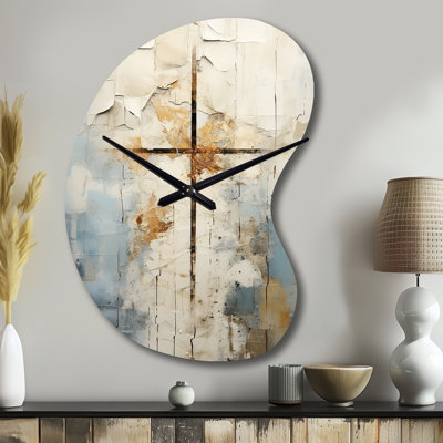 Sculpture beige de la croix de Jésus II - horloge murale beige