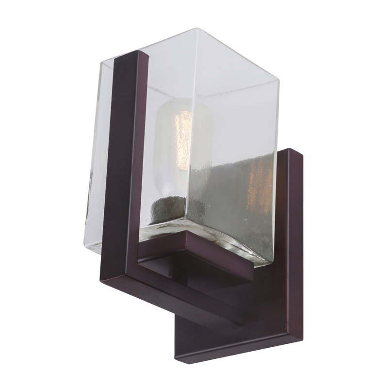 Chandlar Armed Sconce