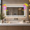 Miroir de salle de bain DEL 61 x 100 cm avec éclairage, haut-parleur Bluetooth, affichage intelligent de l'heure et de la date, traitement antibuée et miroir de courtoisie à intensité variable (3 couleurs).