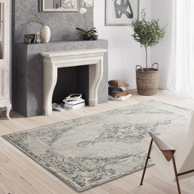 Mojave Oriental Area Rug