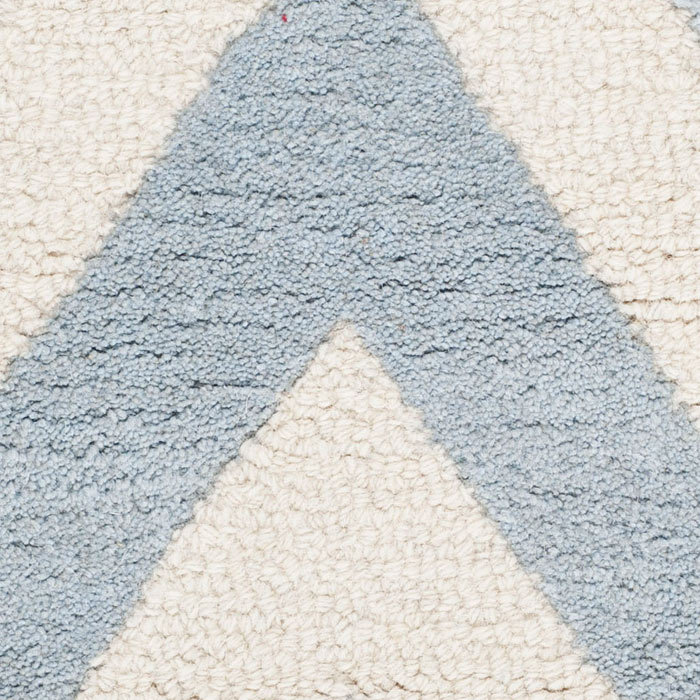 Nero Chevron Wool Hand Woven Area Rug