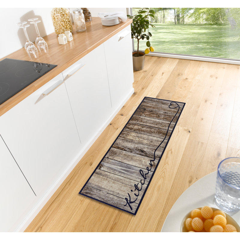 Machine Woven Brown/Black Rug