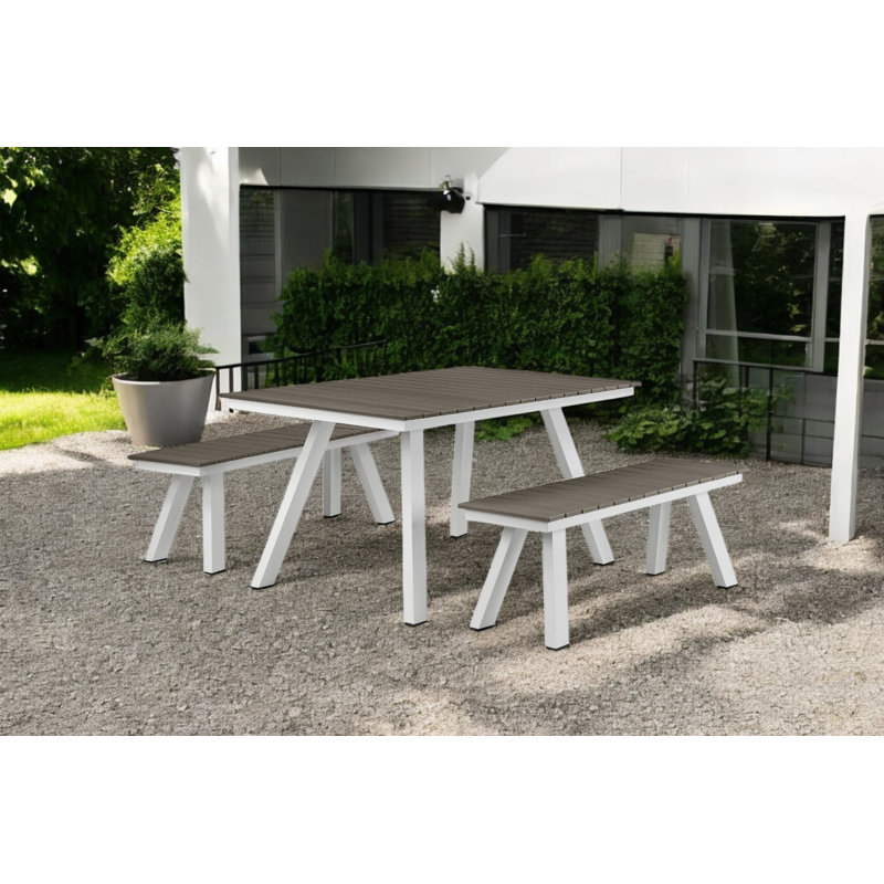 6 - Person Patio Dining Set with Rectangular Table, Brown