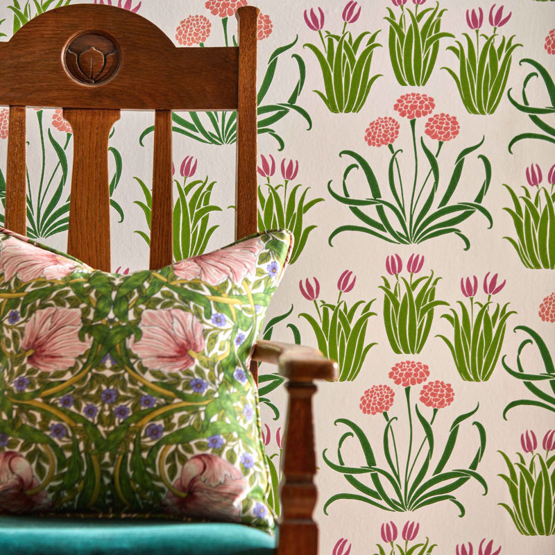Bedford Park Pimpernel Fabric, Sap Green/Strawberry