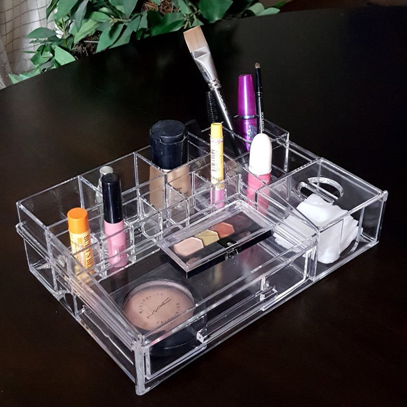 Rangement pour cosmétiques