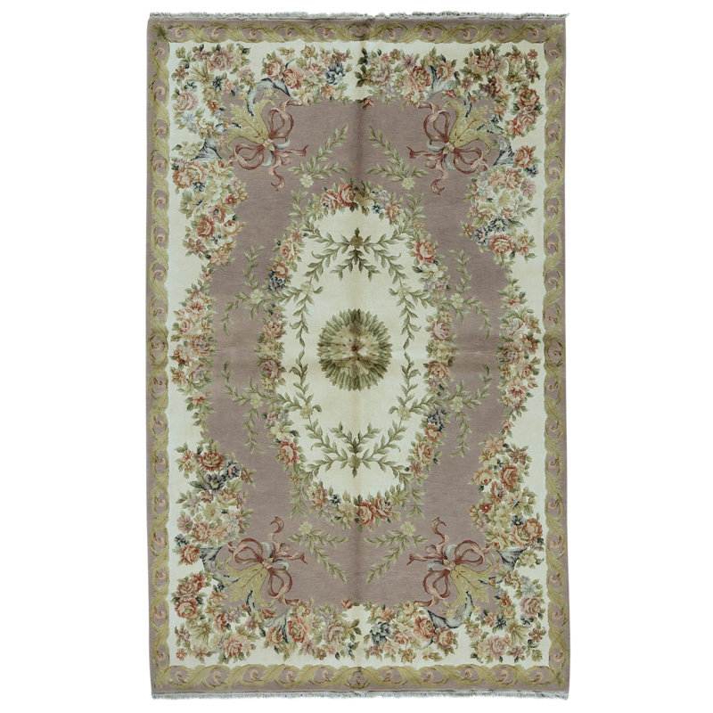 Hand Knotted Area Rug in Coral And Ivory