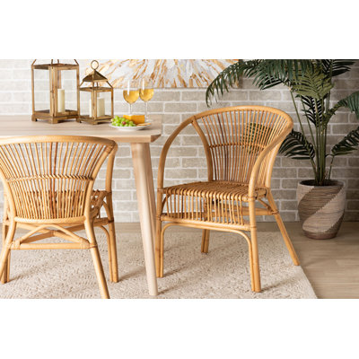 Chaise avec accoudoirs en rotin Curits en brun