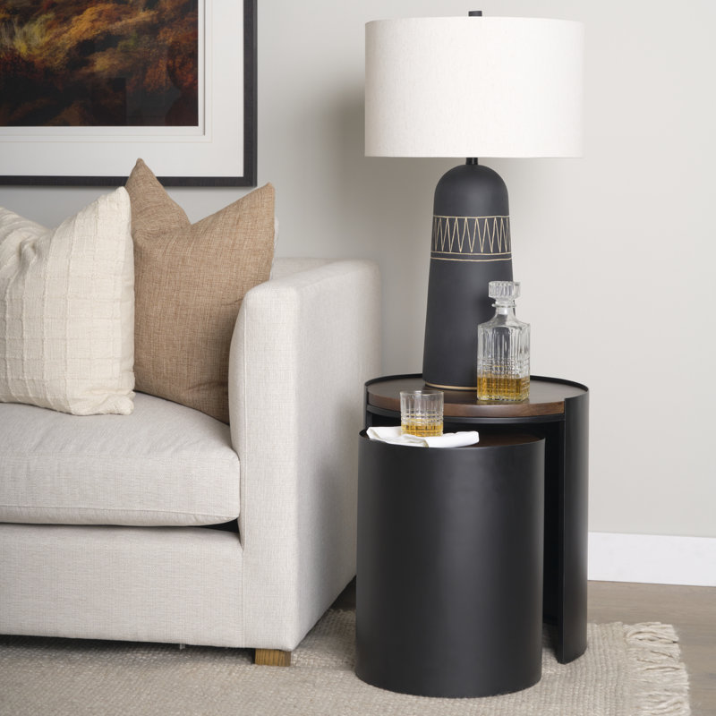 Tables d'appoint gigognes Sola avec bases en métal noir mat et plateau brun moyen