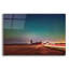  «Red Barn Under Aurora» par Epic Portfolio, art mural en verre acrylique, 16 po x 12 po