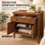 Table de chevet de style ferme avec station de charge, tiroir et armoire à double porte, ports USB et Type-C, couleur noyer brun