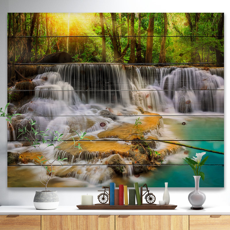 « kanchanaburi province cascade », impression, H 15 po x l 20 po x P 1 po, Bois