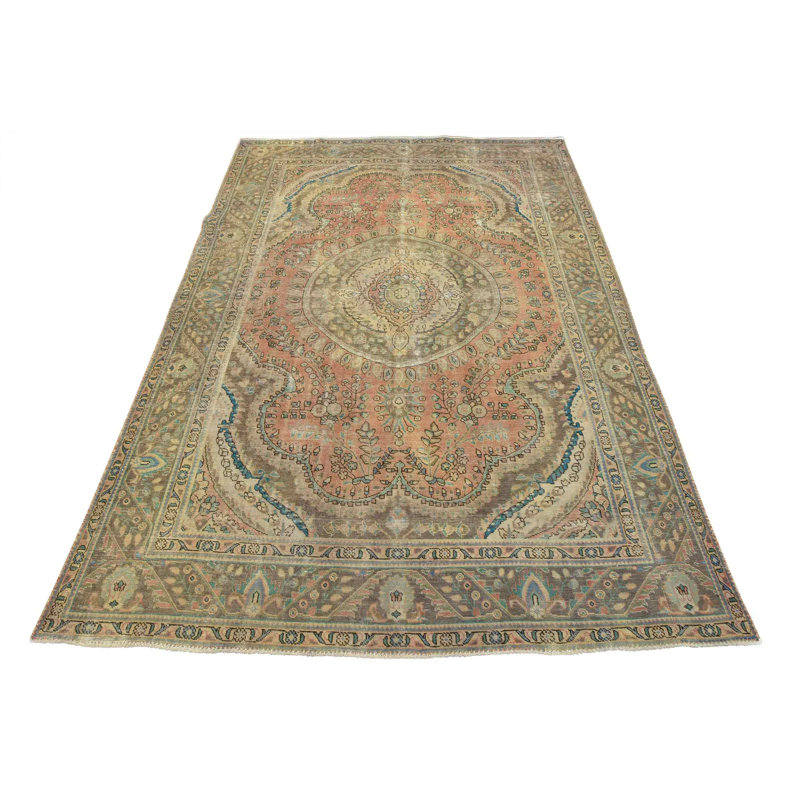 Tapis unique 8 pi 1 po x 11 pi Haajarah