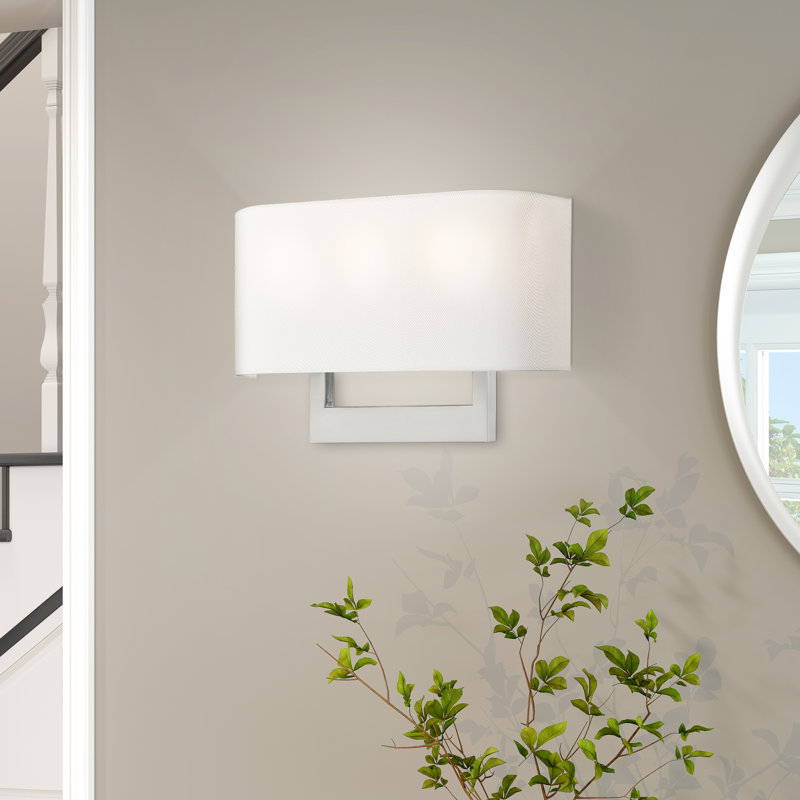 Applique murale 1 lumière à intensité variable Matiana, Nickel brossé, H 9,5 po x l 8 po x P 3,95 po