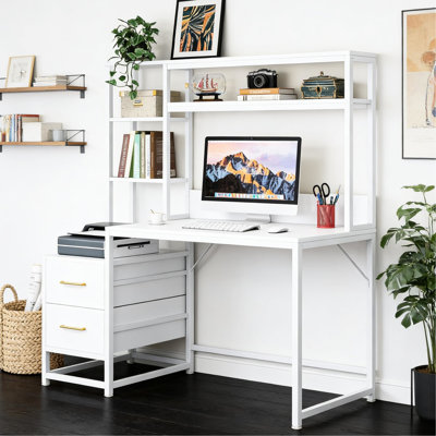 Bureau d'ordinateur multifonctionnel pour étudier et jouer. 2 tiroirs, tablettes de rangement supérieures. Bureau spacieux avec chicane, amplement d'espace pour les jambes. Cadre en métal noir avec placage rustique, bois d'ingénierie blanc