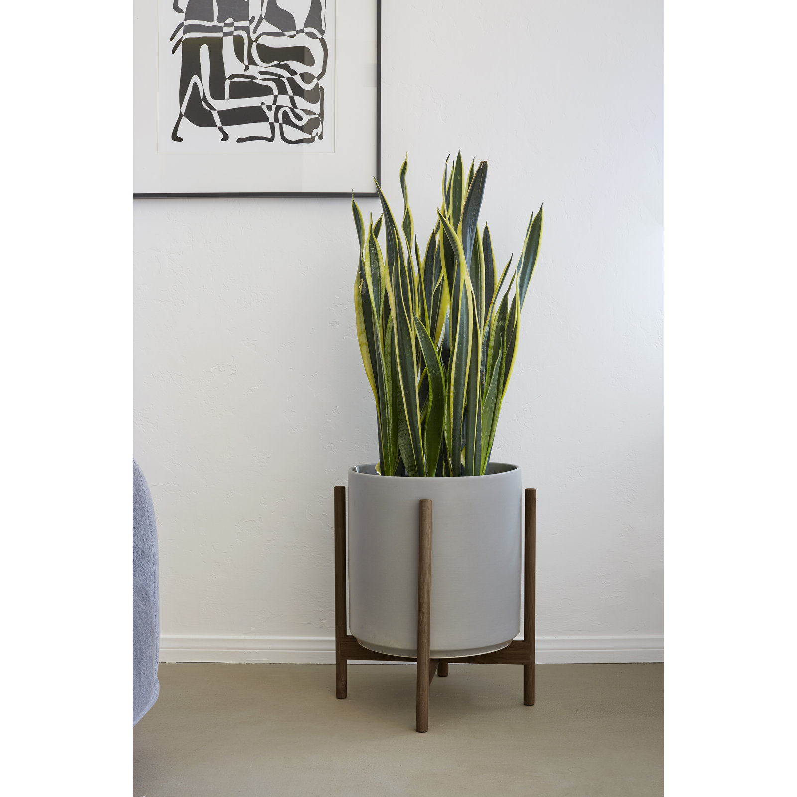 Riverside Handmade Ceramic Pot Planter, 20" H x 15.5" W x 15.5" D, Gray/Darkened Teak