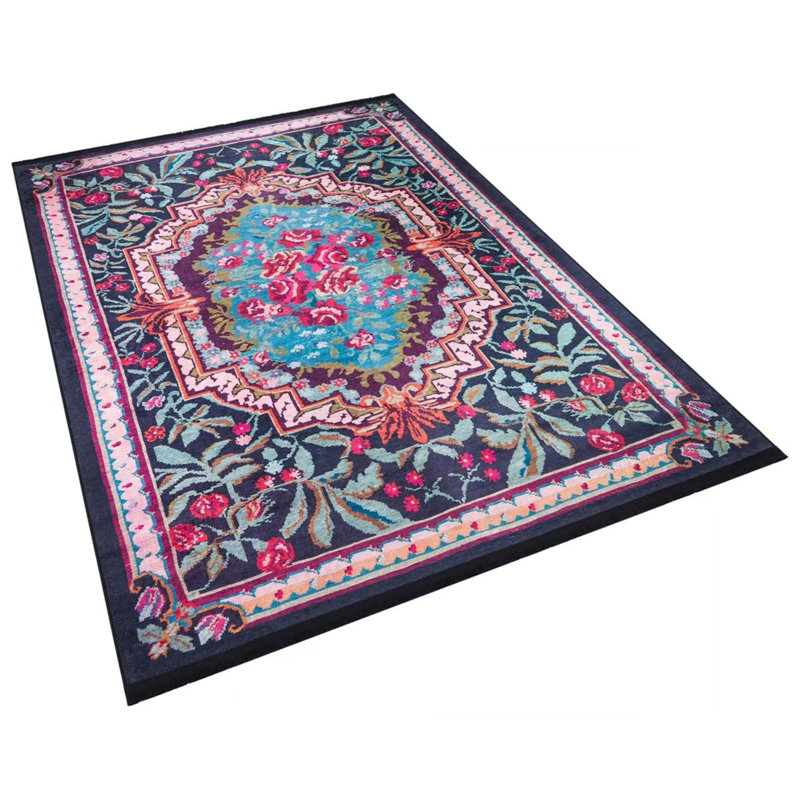 Tapis Sabeh, Rectangle 5 pi 11 po x 9 pi 2 po