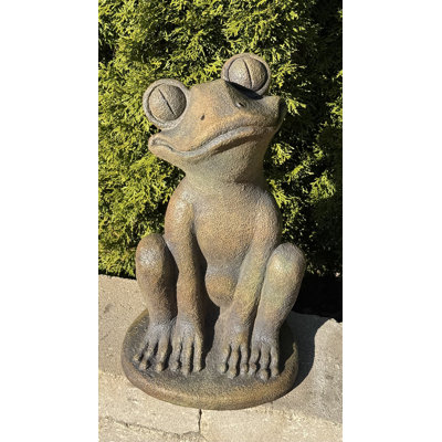 Googly-Eyed Frog