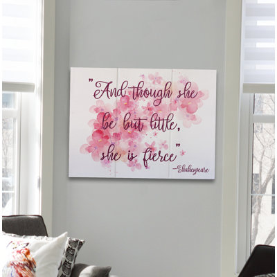 Reign Wall Décor