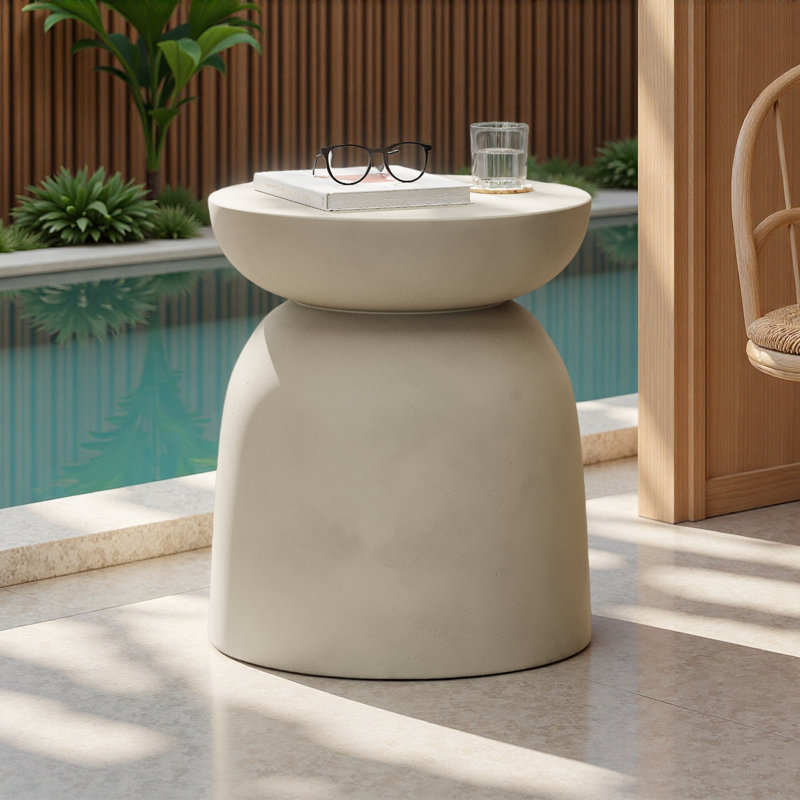 Table d'appoint pour l'extérieur