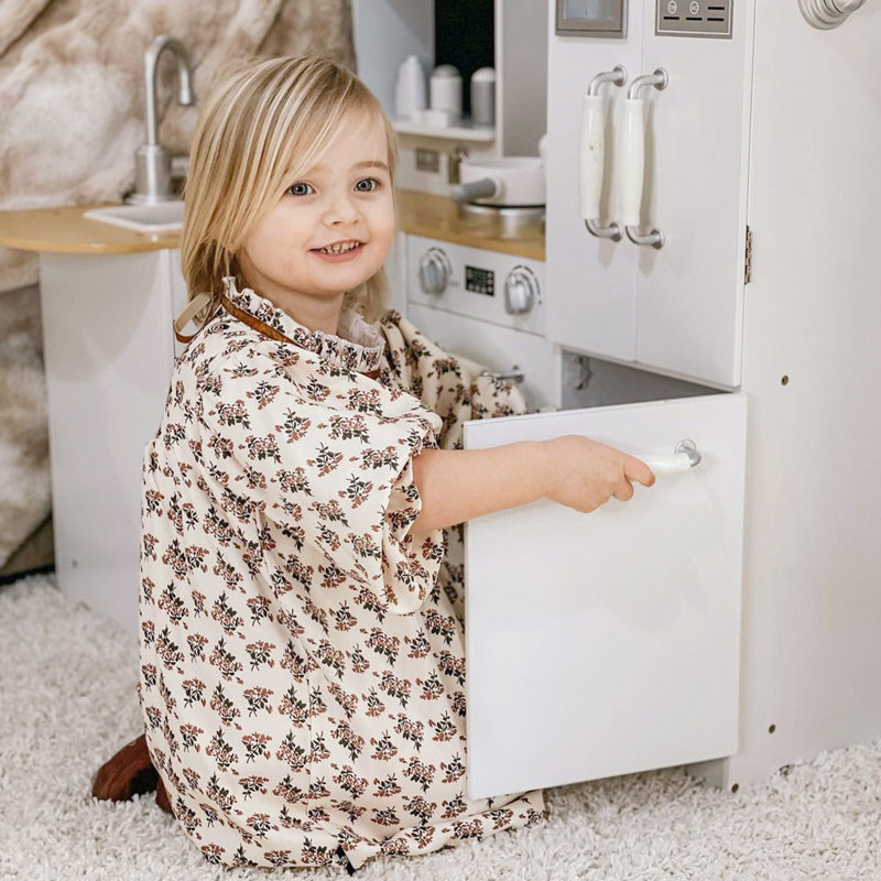 HOMCOM Toy Kitchen Wooden Kids Kitchen Realistic Refrigerator Sink White