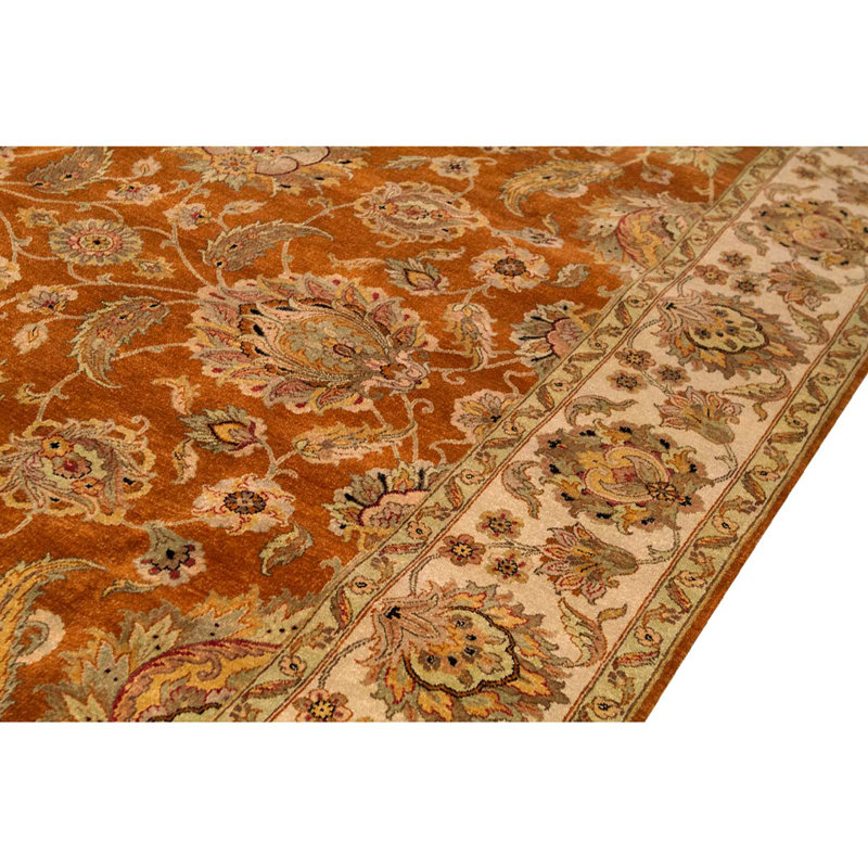Silk Oriental Area Rug in Ivory