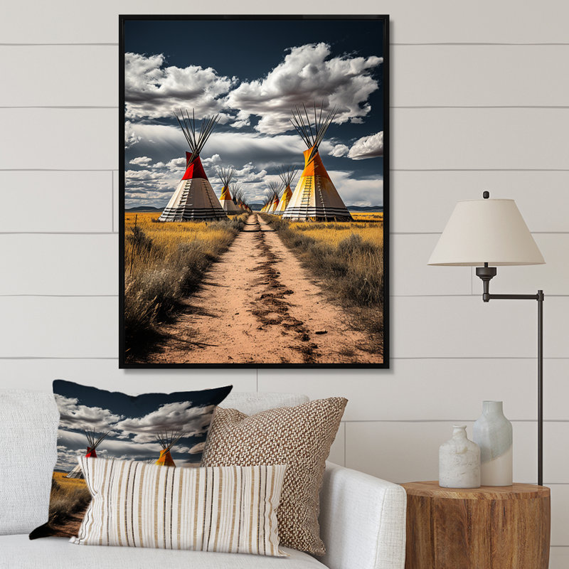 «Yellow Native Tipi Path to Spirituality I», reproduction sur toile, H 20 po x l 12 po x P 1 po, Cadre flottant noir