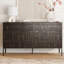 Buffet sculpté de style français-799809328