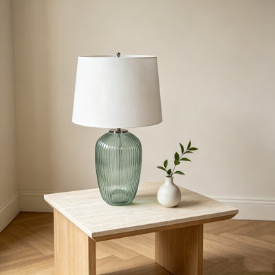 Casella with sturdy base