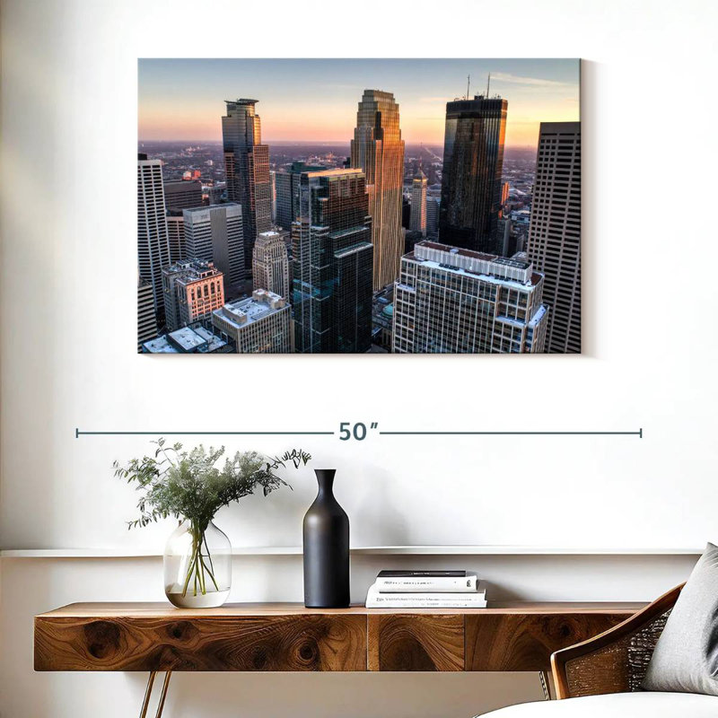 Lilie Minnesota State, 26" H x 39" W