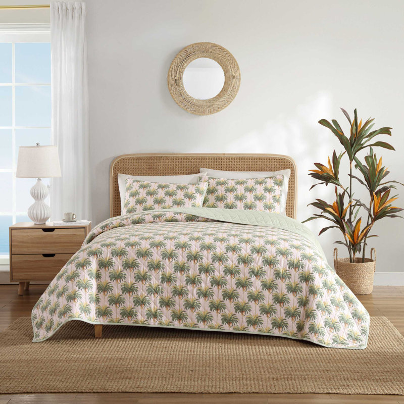 Quilt, Queen Quilt + 2 Standard Shams, Green Striped
