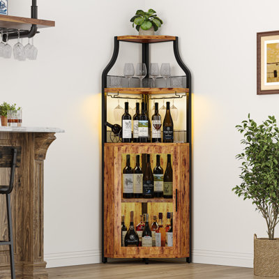 Meuble à vin d'angle de style industriel, 155 cm de hauteur, couleur marron rustique, avec éclairage DEL, portes coulissantes de style grange, panneaux en maille et porte-verres – Tube noir + Couleur classique + Bande lumineuse