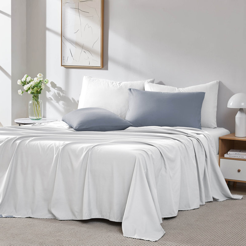 Ensemble de 2 taies d'oreiller Southshore Fine Linens Vilano Springs, bleu ardoise, microfibre doublement brossée 110 g/m², fermeture portefeuille, infroissable et lavable à la machine, 2 taies d'oreiller, format King/California King