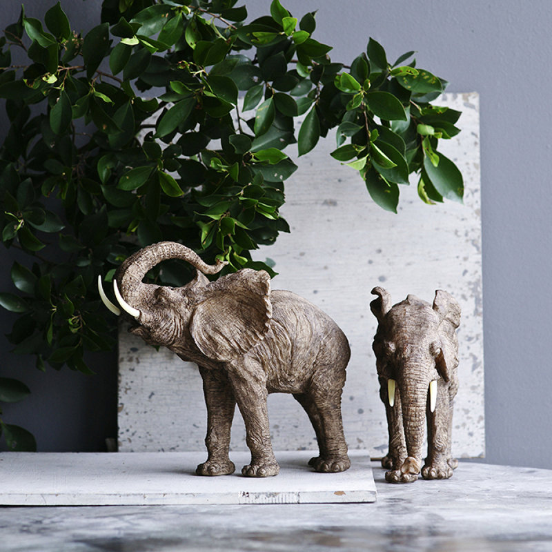 Éléphant 15 po x 8 po x 12 po, accent d'éléphant en forme de tai, trompette