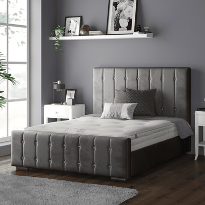 Chico Upholstered Bed