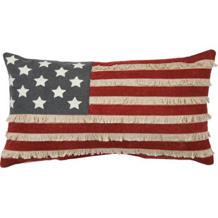 Coussin Primitive de Kathy avec drapeau américain - 19 po x 10 po