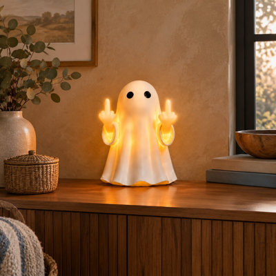Apportez une touche à la fois effrayante et amusante à votre maison, votre bureau ou votre décoration de fête avec cette statue de fantôme d'Halloween lumineuse, arborant un doigt d'honneur et convenant aussi bien à une utilisation intérieure qu'extérieure.