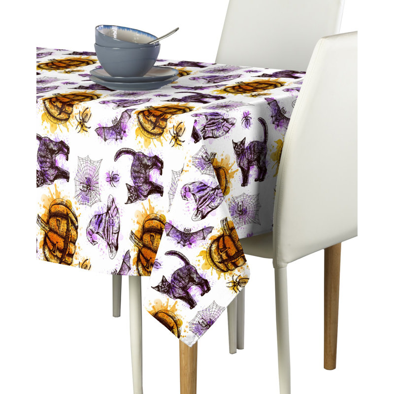 Lester Geometric Tablecloth, 60" W x 104" L
