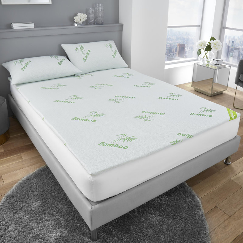 Bamboo Mattress Topper Quilted 2cm Thick Breathable Cooling Soft Fabric Hypoallergenic Antibacterial Soft Bed Pad for Superior Sleep Comfort