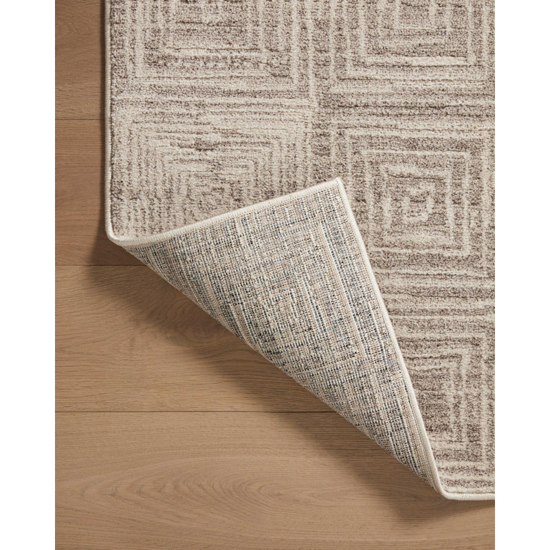 Geometric Machine Woven Polyester Area Rug in Sand, Rectangle 6'7" x 9'3"