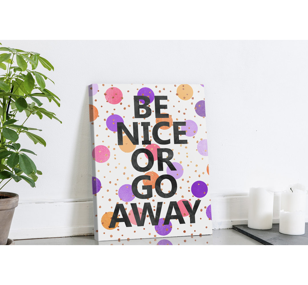 „Be Nice or Go Away“ aus der Elisabeth Fredriksson-Kollektion