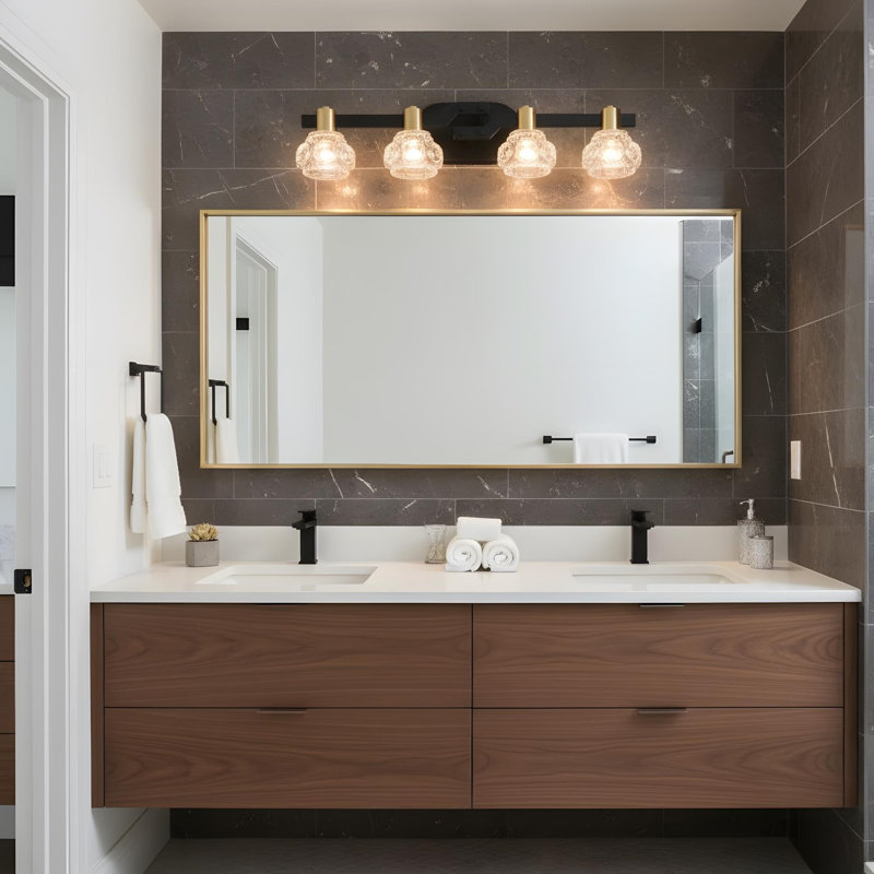 Lampe murale rétro à quatre lumières de 24 pouces avec abat-jour en cristal transparent, éclairage de meuble-lavabo en fer forgé noir, convenant à la salle de bain ou au couloir (ampoules non incluses)