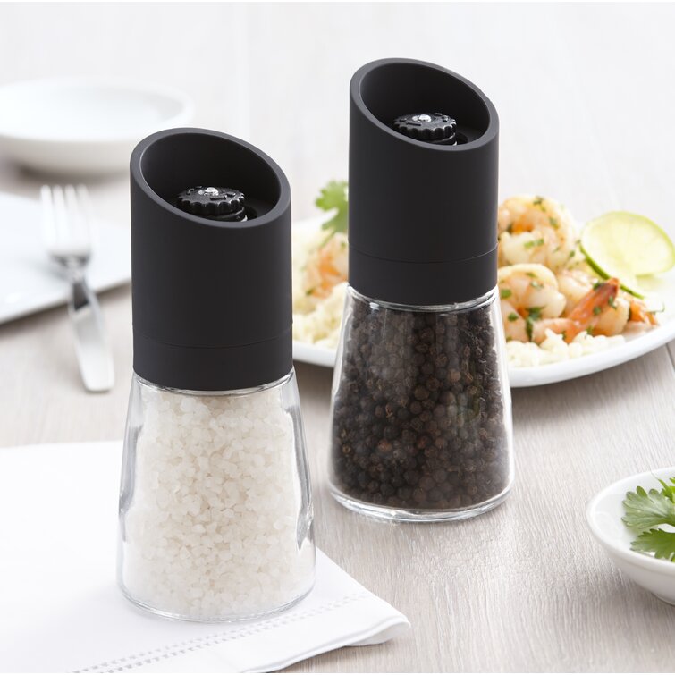 Trudeau Salt and Pepper Mill Set