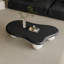 Table basse en forme de nuage avec 3 pieds sphériques-856897094-848548131-853819578
